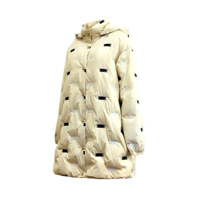 China Waterproof 2023 Autumn Winter very popular Embroidery Puffer Down outdoor Women Water repellent OEM coats GRS optional hood detachable for sale