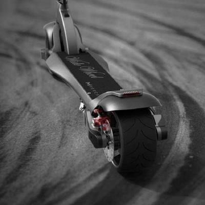 China Fashionable 2 Wheel Hub Motor China Brushless Freestyle High Speed Big Wheels Electro Electric Scooter for sale