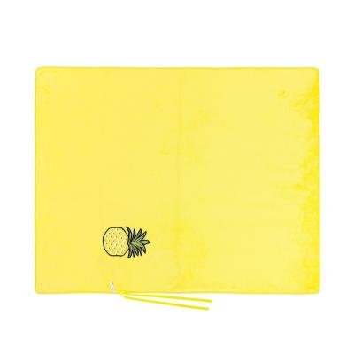 China Anti-Apnea Solid color coral velvet blanket pineapple pattern air conditioning blanket nap blanket in support of customization for sale