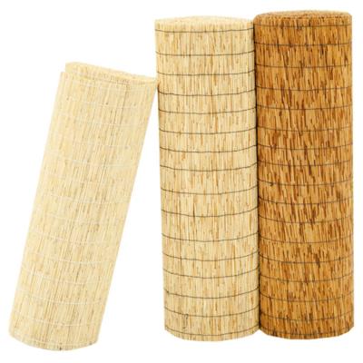 China Natural Wicker Fence Panels Roller Light Weight Willow Fence For Yards Privacy for sale