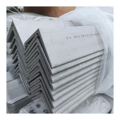 China Good Price Industry / Construction Mild Steel Equal Angle Hot Dip Galvanized Stainless Steel 201 304 316L Angle Steel for sale