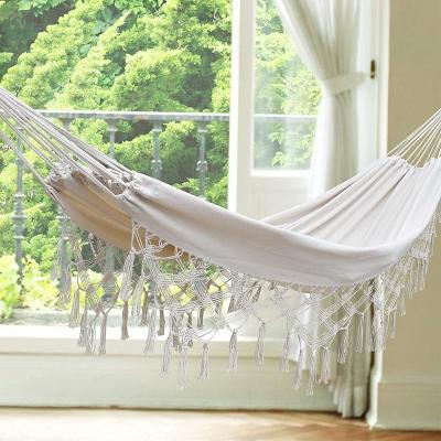 China Boho Modern Double Hammock Tassel Fringe Patio Camping Indoor Beach Available for 2 Person 480-Pound for sale