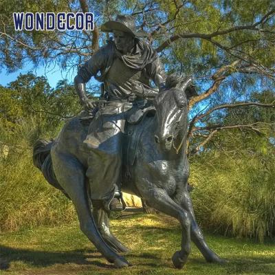 China Large Memorial Design Outdoor Casting Bronze Cavalry Soldier Sculpture for sale