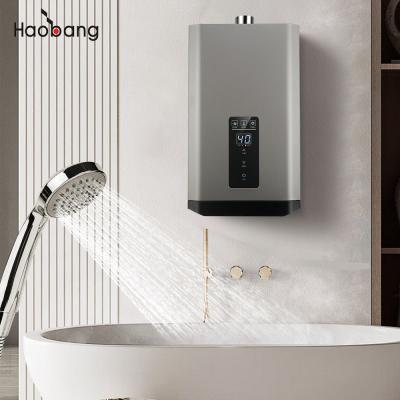 China Affordable Forced Exhaust Gas Water Heater Homeland Function G1/2'' Gas Inlet 220V / 110V for sale