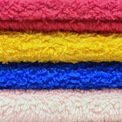 China Antistatic 100% Recycled Polyester Coral Fleece Jacquard Dyed Microfiber Fabric Factory Sale Directly for sale