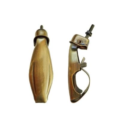 Chine La vis Rod Casket Swing Handles With a renforcé en laiton antique de sous-sol fini à vendre