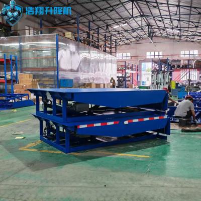 China Plataforma de carregamento e descarregamento de armazém de 10 toneladas à venda