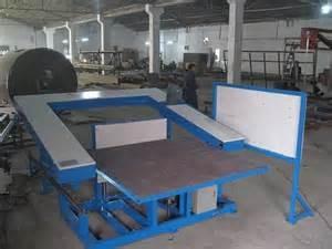 China Alta velocidade manual da borracha de espuma/da máquina corte da esponja, 600mm à venda