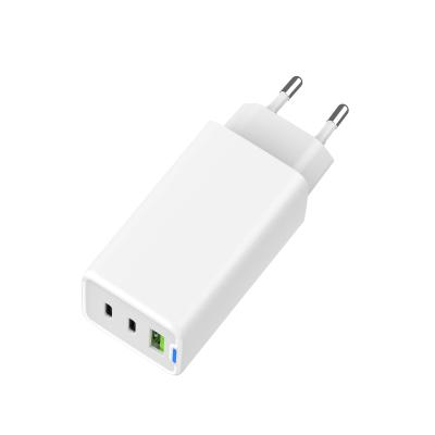 China OEM Support 65W Fast-Charging USB-C USB-A Charger for Customized Needs for sale