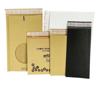 China Padded Self Adhesive Courier Bags Biodegradable Compostable Poly Mailers for sale