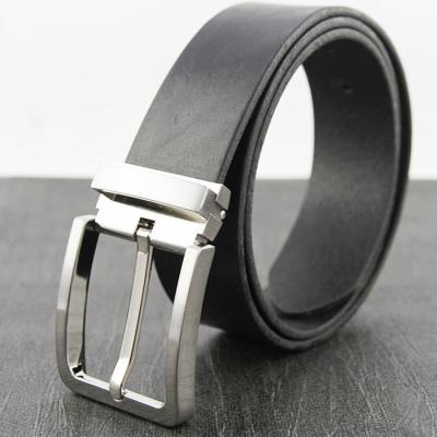 中国 ISO9001服のズボンのために衰えない耐久の革ベルトの正方形のバックルPin 販売のため