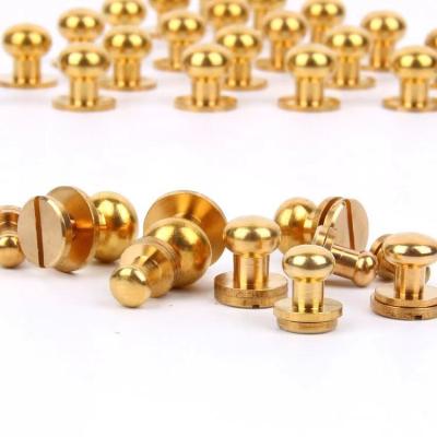 中国 財布のハンドバッグのフィートの平らなバックル ボタンのためのMetalPurseのフィートのNailheadの円形の平らなヘッド スタッドを散りばめる 販売のため