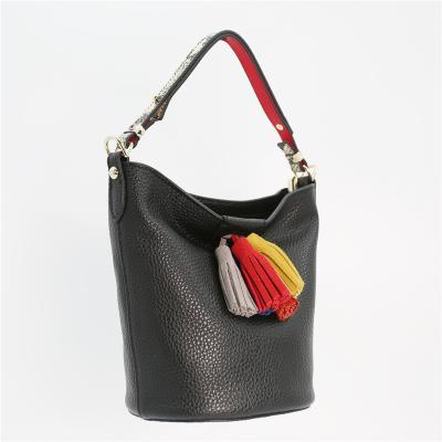 China Customized Logo Women's Portable Handbags Cross - Body Bags With Decoration Lace Ladies Fashionable Leather Shoulder Bag for sale