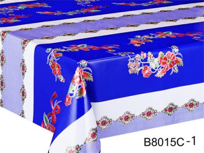 China Outdoor PVC Polyester Table Cloths 450GSM Oilproof Picnic 0.45mm Thickness 20m Roll en venta
