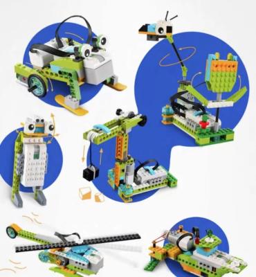 China Plastic Compatible with LEGOIN WEDO2.0 45300 programming robot programming block toys robot education for sale