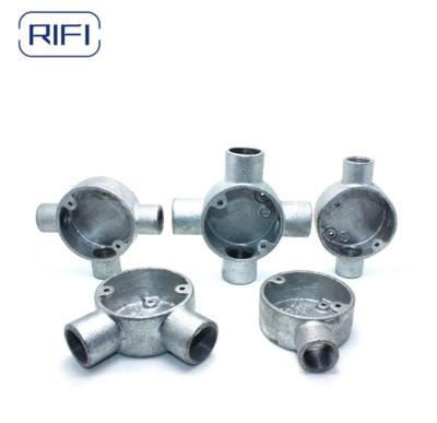 China 20 mm/25 mm Elektrisch buigzaam ijzer Circulair Terminal Junction Box voor leidingsbevestigingen Te koop