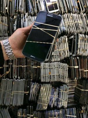 Chine Réutilisez la réutilisation d'affichage à cristaux liquides de la galaxie Note3 N9005 de Samsung utilisée parélectronique à vendre
