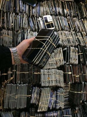 Китай Электрический рециркулируя используемый импортер галактики Note3 N9005 LCD Samsung продается