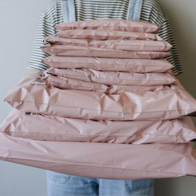 China Free Sample Sustainable Mailer Bags Custom Printed Logo Packaging Shipping Bags Wholesale Bio Mailers Mailing Bags for sale