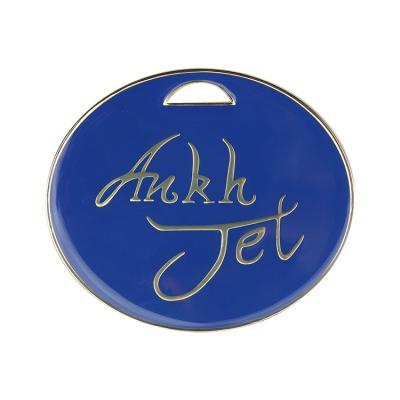 China Europe Customized Circle Shape With Buckle Hang Metal Logo For Bags , Design Gold Metal Tag For Handbags for sale