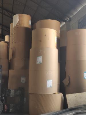 China Gecoat kraftlinerpapier voor offsetdrukken en op maat gemaakte bestellingen aanvaard Te koop