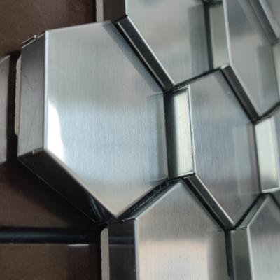 Chine Scintillement en verre de mélange de tuile de mosaïque pour la décoration de Wwall à vendre
