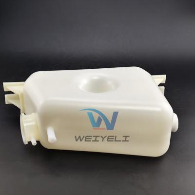 China JCB koelmiddel radiator water tank 123-02139 ACP0336010 ACP0340100 72637616 72637619 voor MF oogster plastic ketel industriële machines Te koop