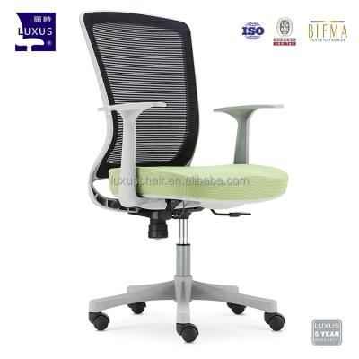 China Other M-54861 Caster Wheels Mesh Modern Staff Office Furniture Upholstered Chair For Sale for sale