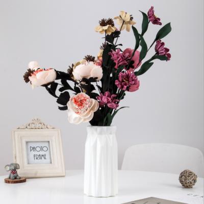 China Modern Household Plastic Flower Vase Nordic Color 13.5*13.5*20cm à venda