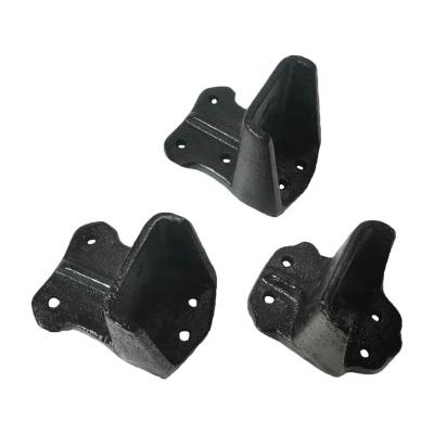 China Custom Truck Part Accessories Truck Chassis Parts Mitsubishi Suspension Parts Helper Bracket For Fuso Canter Mc11441415 for sale