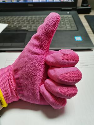 Chine Le caoutchouc spongieux 46g respirable a plongé des gants de travail glissent non pour l'industrie légère à vendre