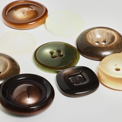 China Other Manufacturer factory price custom size and logo 4 holes resin pearl grey buttons for uniform for sale
