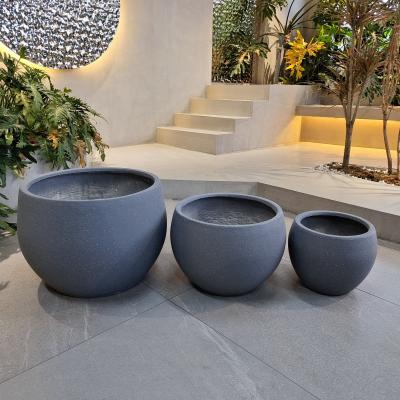 China Fireproof Fiber Clay Planter Frost Resistant For Garden for sale