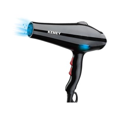 China Best Ionic Selling Powerful Adjustable 1800W Wind Speed and Fast Drying Suitable for Home Salon Travel Ladies Hair Dryer for sale