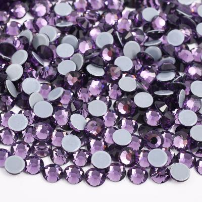 China Fancy Tanzanite Color Flatback Crystal Appliques Hot Fix Round Crystal Stones Hotfix Strass Rhinestones For Garment for sale