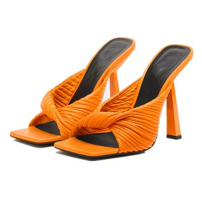 China Fashion temperament slip-on goods and high quality women's slip-on ladies shoes slipper sandals for sale