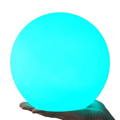 China Table Decoration Lamp Solar Garden Led Ball Light Waterproof Plastic Led Garden Ball Light for sale