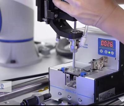 Chine robot de soudure laser de la charge 10kg pour programmé corrigé à vendre
