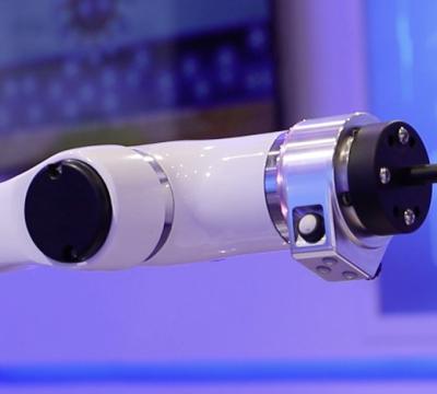 Chine Programmation Charge utile 10kg du système TCP/IP Modbus de coupe de robot à vendre