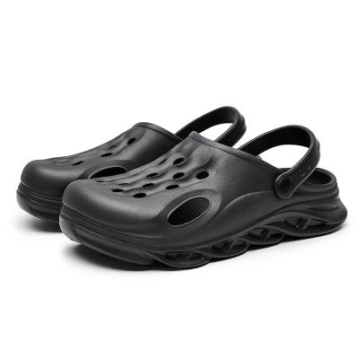 China Summer Season Anti-Smell And Air Classico Spring Mens Clogs Shoes Clogs Shoes For Men Crox for sale