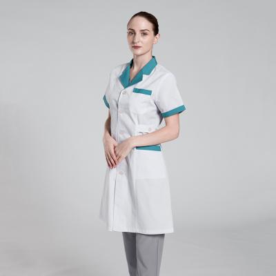 China Medical Hot Selling Disposable Nonwoven Doctor Lab Coat Beauty Center Spandex Clinic Short Thin Hospital Staff Uniform Sleeve for sale