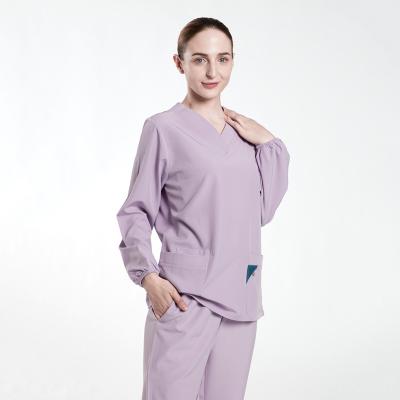 China Custom LOGO Medical Uniform Fashion Beauty Nurse Salon Work Hospital Uniform Fashion Medical Tops For Women Hand Wash Clothes for sale