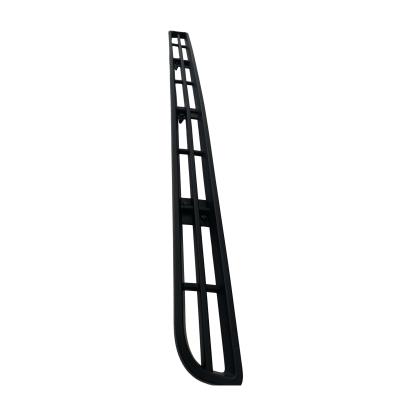 China Diesel Engine Part Dongfeng Tianjin Upper And Lower Bumper Grille 8406036-C1100 8406036-C1100 for sale