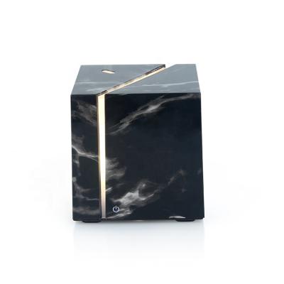 China Hotel New Large Capacity 200ml Humidifier Hydration Air Purifier Air Home Office Humidifier for sale