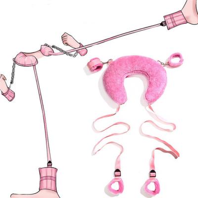 中国 ピンクのクッションBDSMの手首および足首は大人の束縛のキットを平手打ちする 販売のため