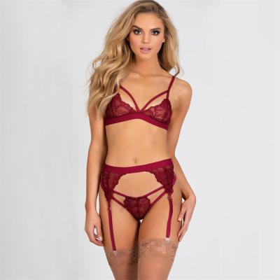 Chine XXXL XXXL sexy voient par la lingerie rouge en deux pièces en nylon de lingerie de dentelle à vendre