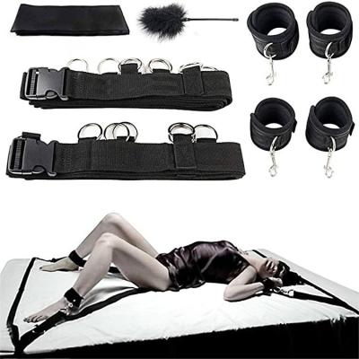 中国 RoHS革BDSMのベルトは大人の束縛のキットのFlogger愛革紐に手錠をかける 販売のため