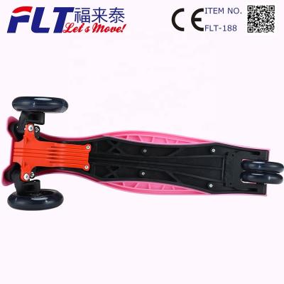 China PU factory supplied new cheap kid kick scooter with wide platform for smooth ride for sale