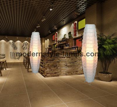 China Simple And Easy Vintage Rattan Lamp White Woven Rattan Floor Oil Lamp for sale