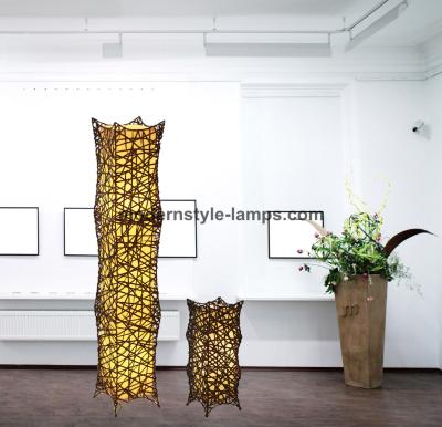 China QH F-20427 Woven Rattan Floor Lamp Modern Style 100% Handmade RoHS Certification for sale